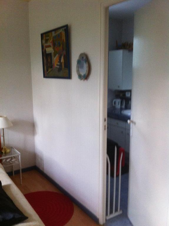 Chambre D'Hotes Dyrslot Saint-Denis-de-Pile Exterior photo